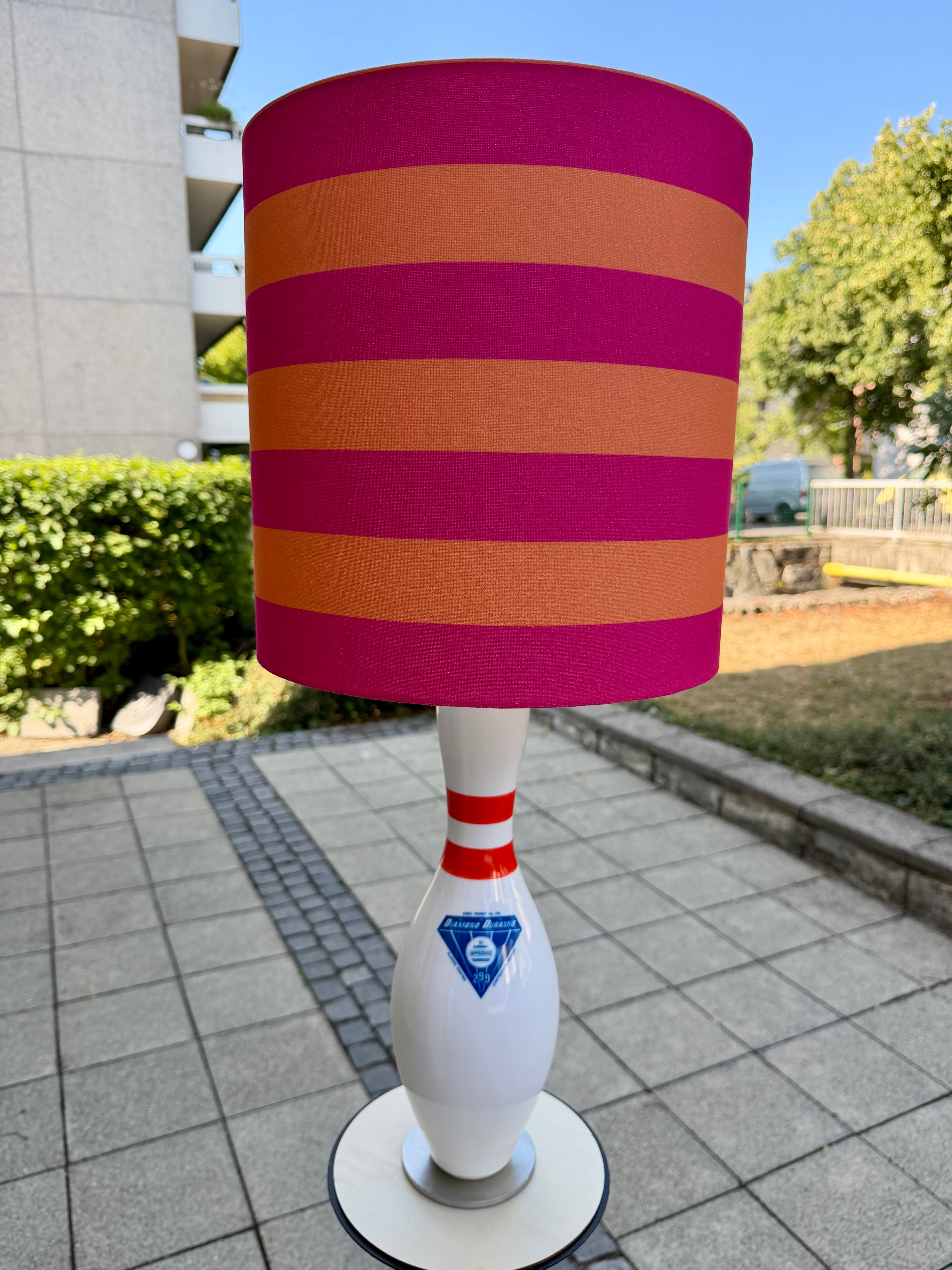 Lampe „Bowling Pin“